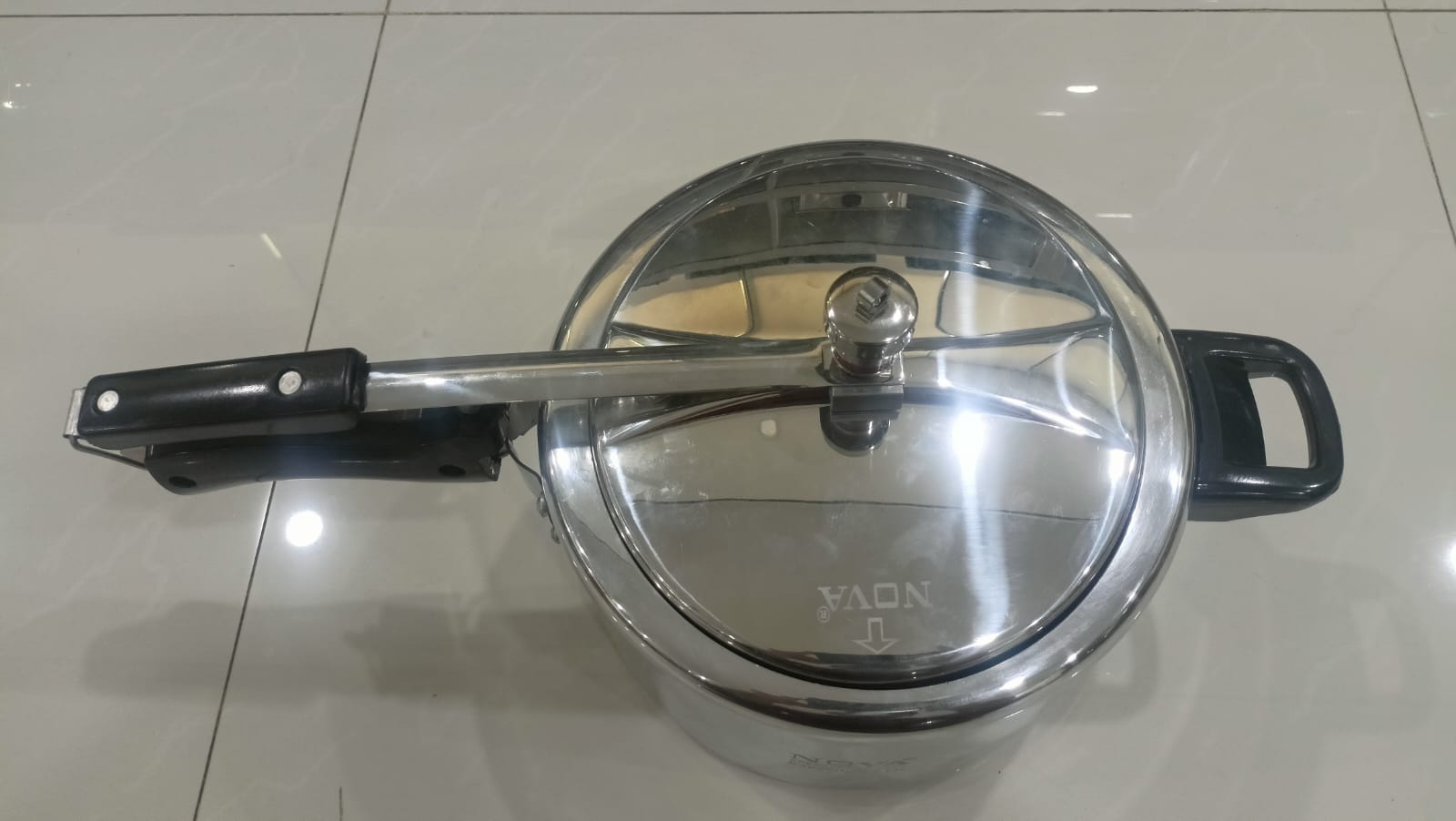 NOVA Pressure Cooker 5.5L NV-311